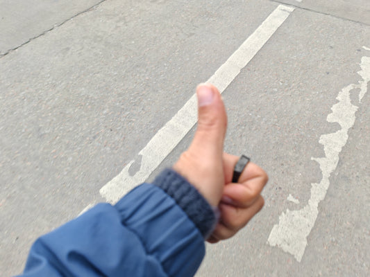 Wearing a smart ring while exercising, a lightweight yet efficient health assistant