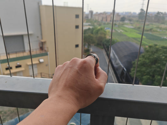 QSMARTRING Smart Ring: Protecting the Health of the Elderly