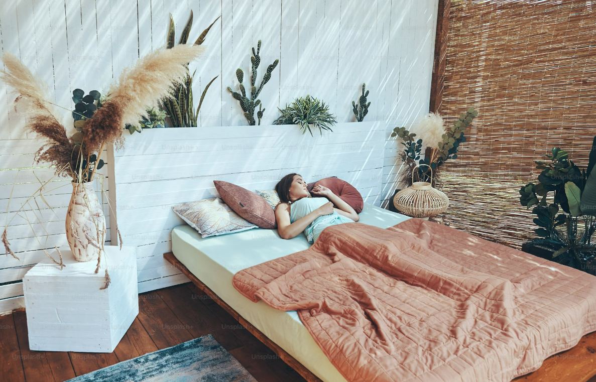 Smart Ring: A Smart Companion to Better Monitor Women's Sleep