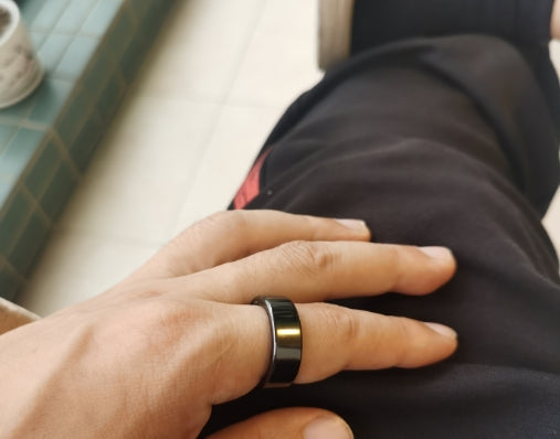 🌞 Perfect Your Lunch Break: How the  Smart Ring Can Enhance Your Afternoon Rest 💍✨